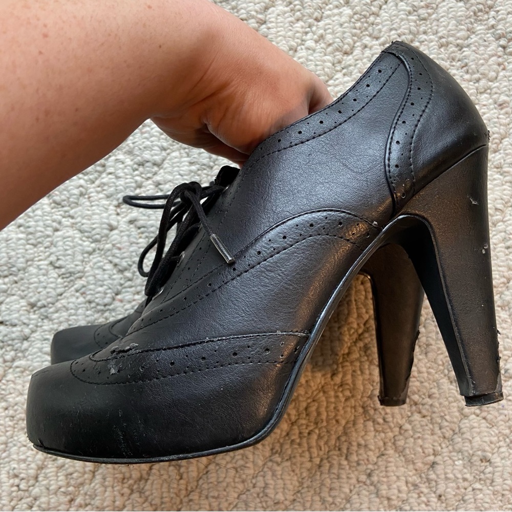 Guess boot heels - Picture 2 of 10